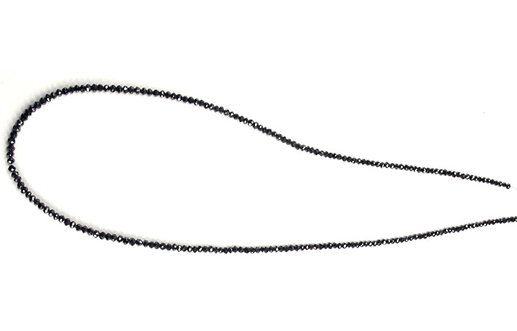 Necklace with black diamonds