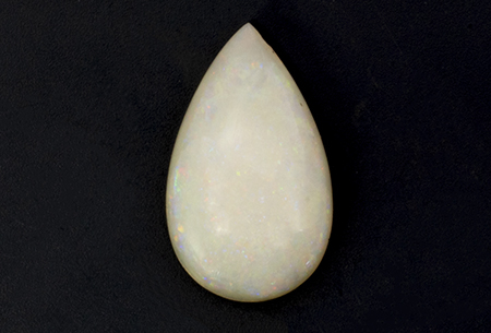 White Opal 3.78ct