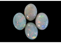 Opal oval